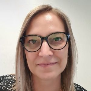 Meet your Posher, Angie